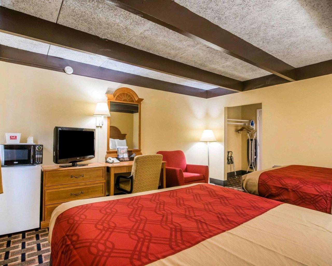 Econo Lodge New Paltz Ngoại thất bức ảnh