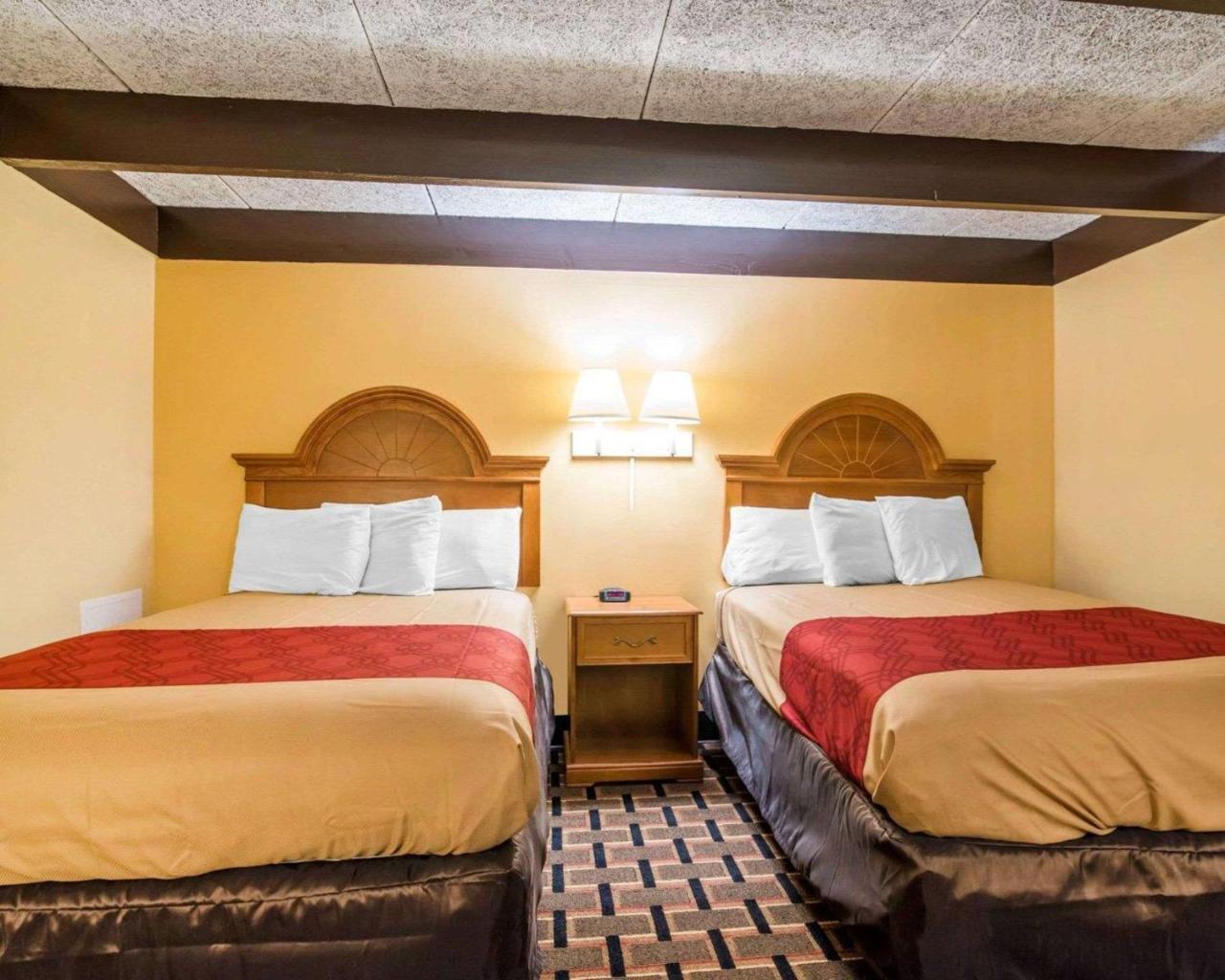 Econo Lodge New Paltz Ngoại thất bức ảnh