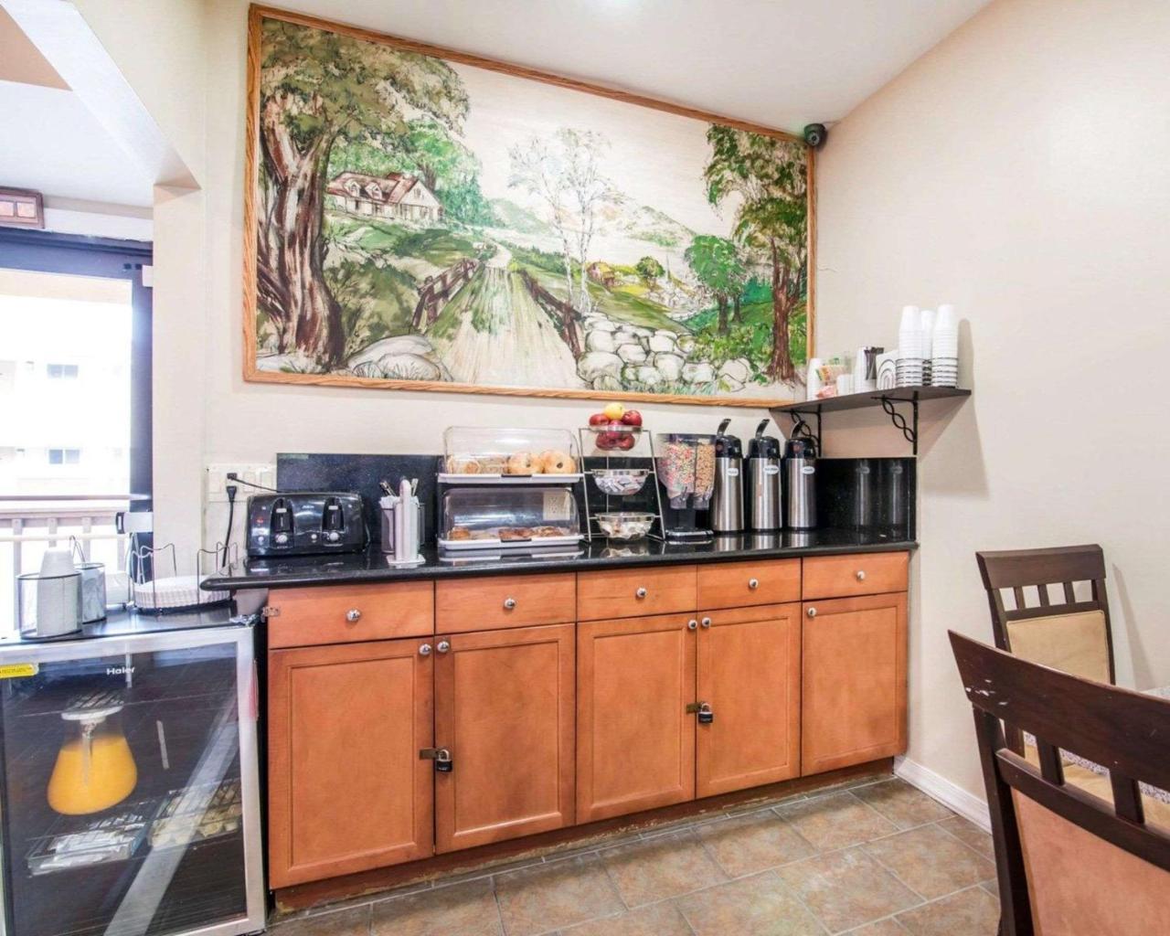 Econo Lodge New Paltz Ngoại thất bức ảnh